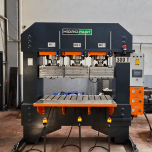 300 Ton Kauçuk Presi